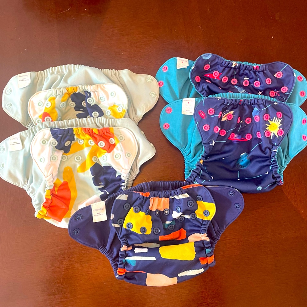 Esembly organic cloth diapers (inners and outers)